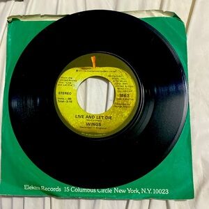 Vintage 45 record Live and Let Die Wings and I Lie Around